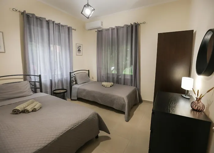 Σπίτι Με Αυλή Στη Ναύπακτο